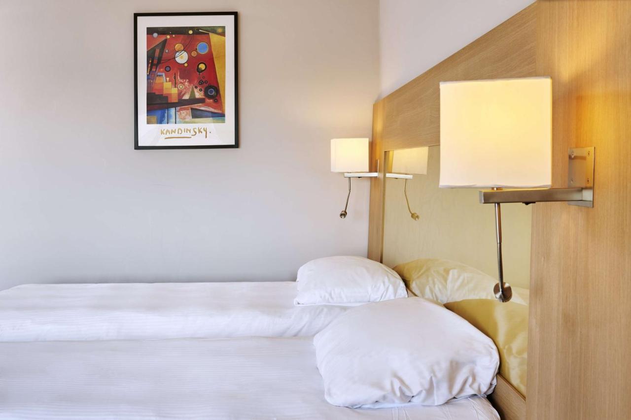 Park Inn By Radisson Liege Airport Grace-Hollogne Exterior foto