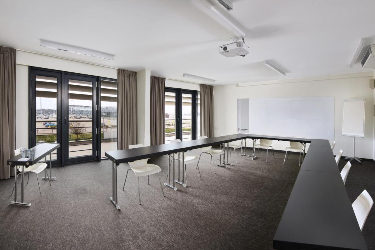 Park Inn By Radisson Liege Airport Grace-Hollogne Exterior foto