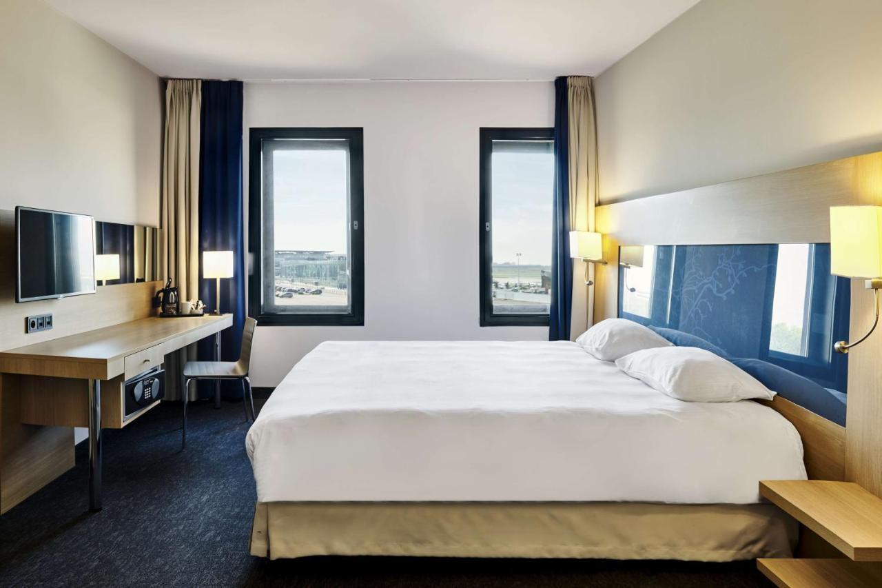 Park Inn By Radisson Liege Airport Grace-Hollogne Exterior foto