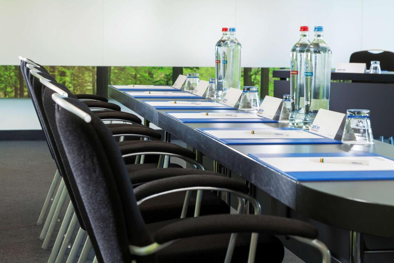 Park Inn By Radisson Liege Airport Grace-Hollogne Exterior foto