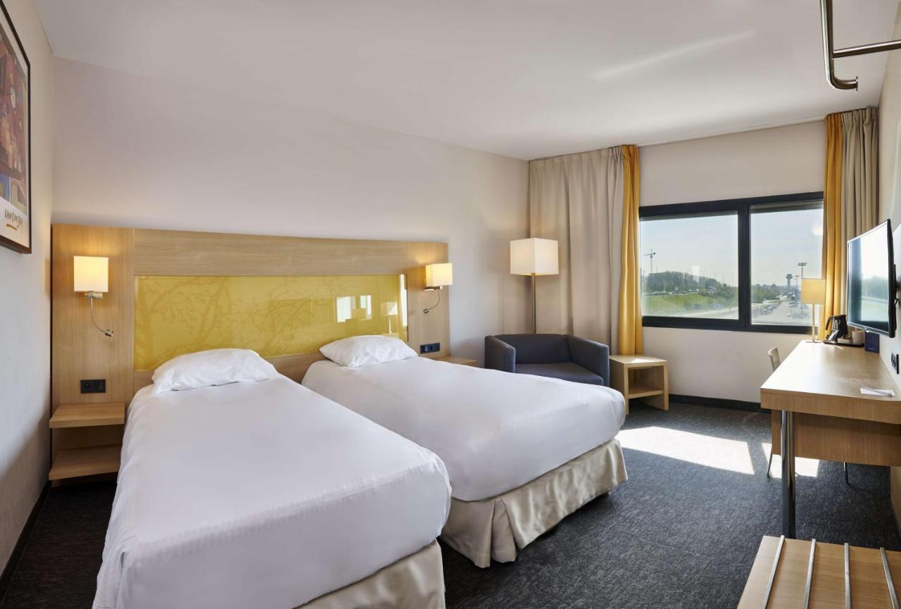 Park Inn By Radisson Liege Airport Grace-Hollogne Exterior foto