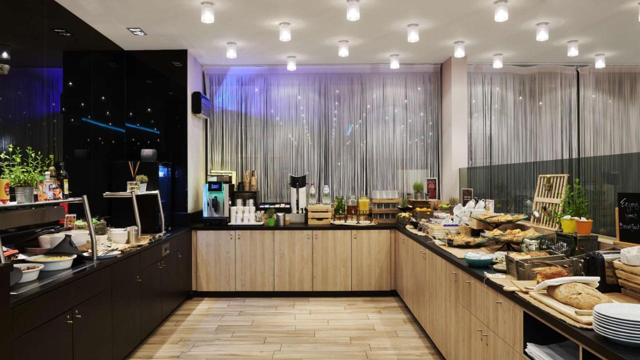 Park Inn By Radisson Liege Airport Grace-Hollogne Exterior foto